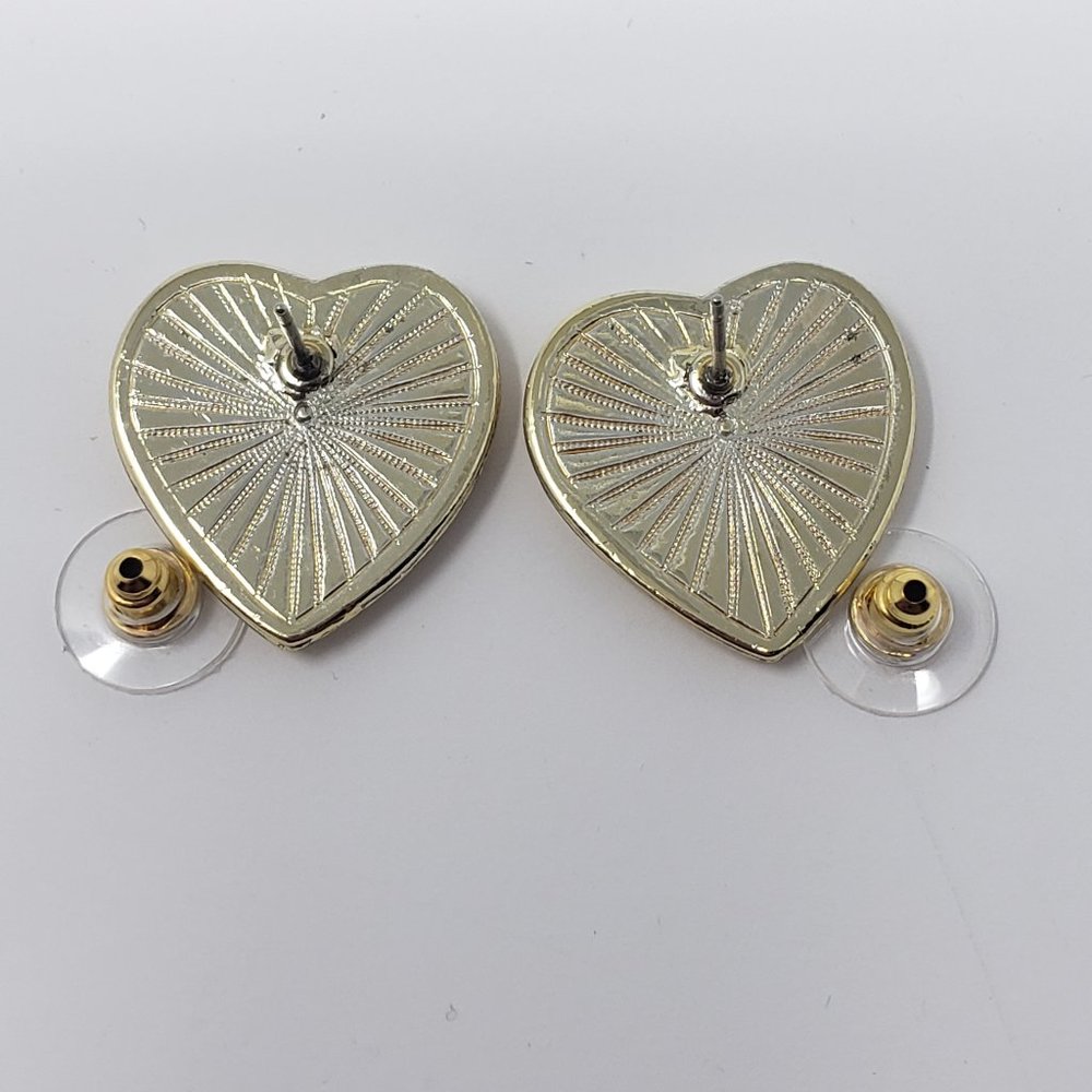 Gold Tone Cream Enamel Heart Shape Earrings Stud - Picture 3 of 4